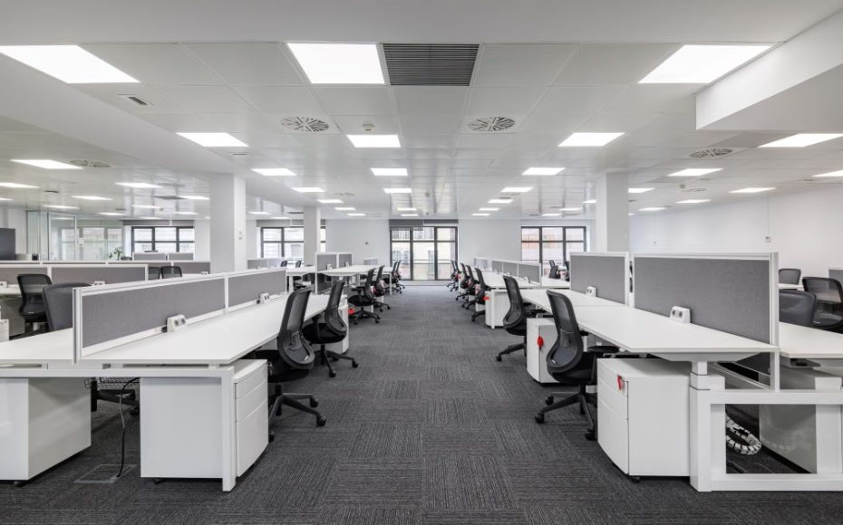 4 Key HR Takeaways from the Office Vacancy Crisis | VertiSource HR