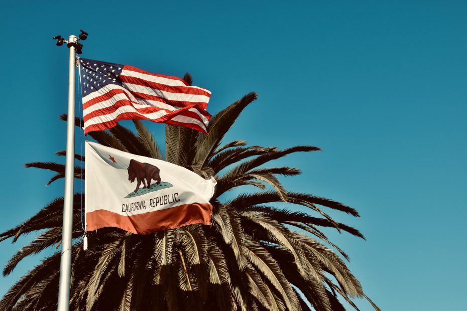california and american flags